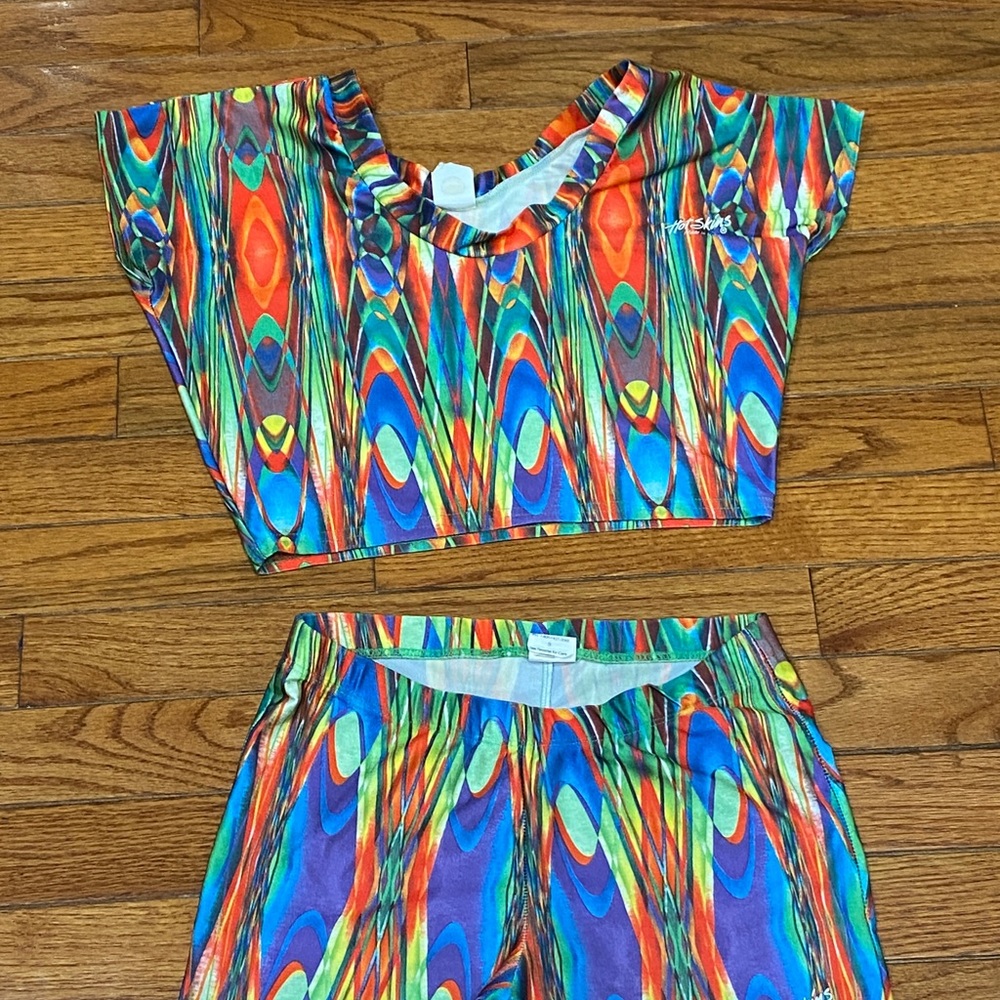 Hot Skins multicolored workout shorts with top. Size small.